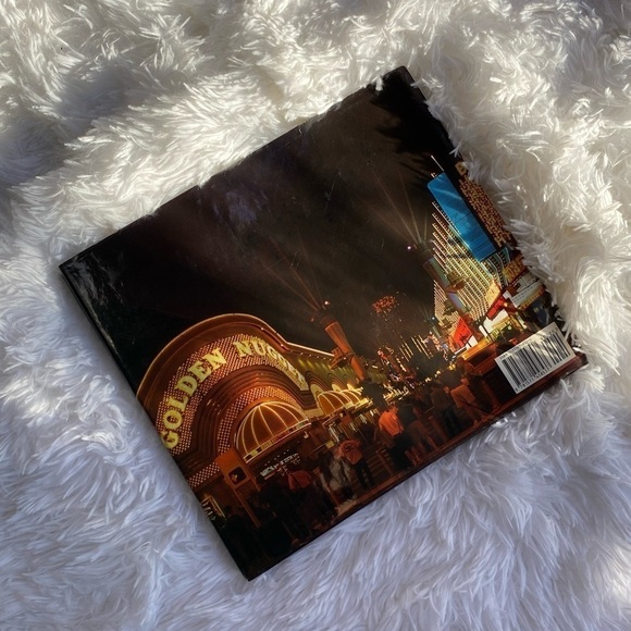 Las Vegas Then and Now by Su Kim Chung Coffee table Book - Picture 2 of 5